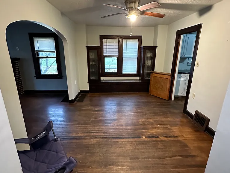 15016 Auburn Rd — Photo 3