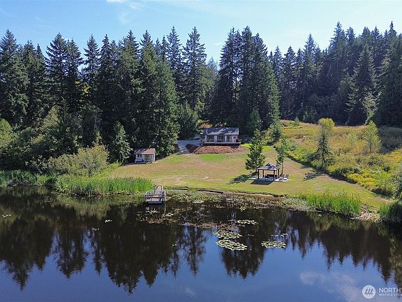 3rd image of 152 Lake Sharon Lane