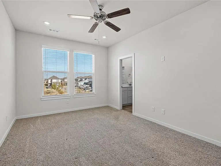 4790 Planetree St — Photo 20