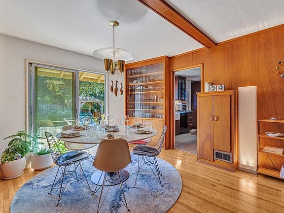 4th image of 241 Los Gatos Avenue