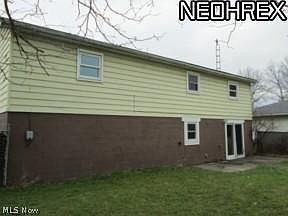 3rd image of 5408 Kuszmaul Ave NW