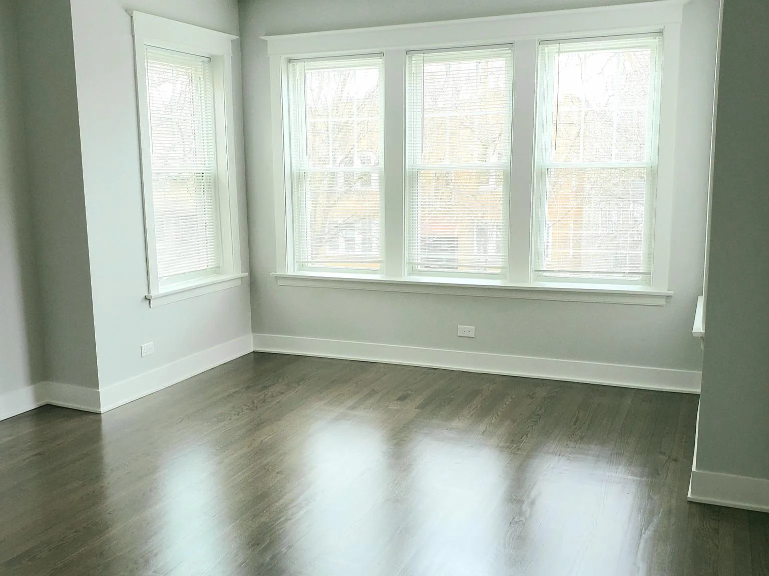 3 bed, 1400 sqft, $2,600 — Photo 4