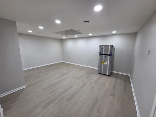 784 Central Ave, Highland Park, IL 60035