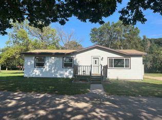 17235 Amherst Rd, Amherst, NE 68812