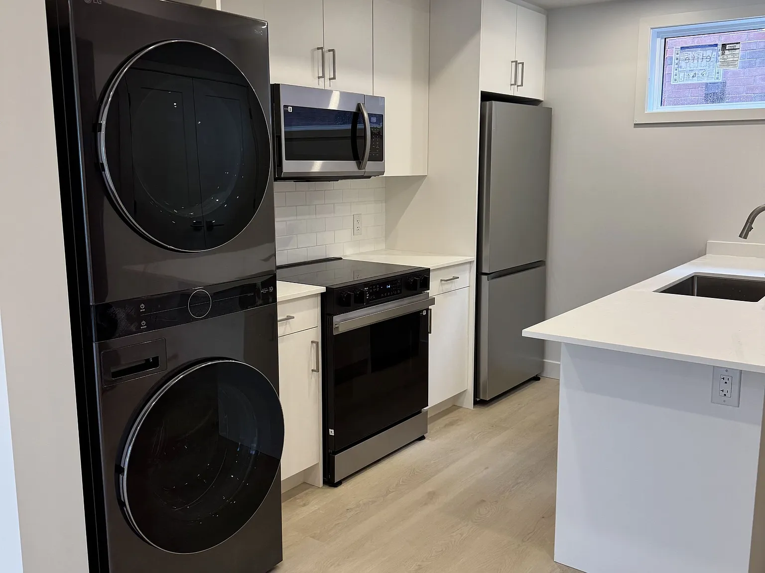 2 bed, $2,300 — Photo 2