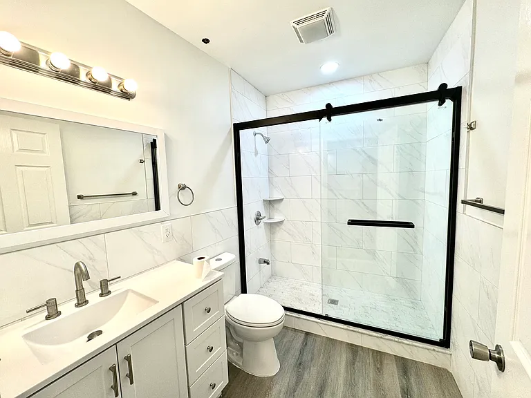 20 N 40th St #1A — Photo 15
