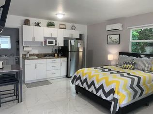 1762 NW 15th St #4, Miami, FL 33125