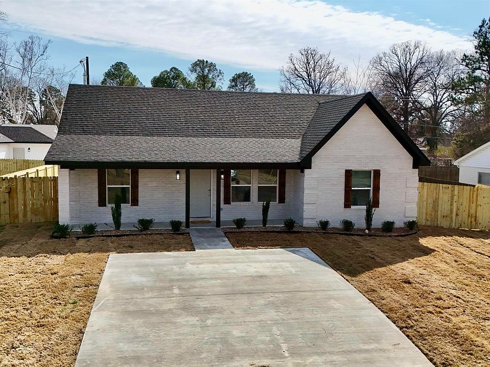 1st image of 113 Walnut St