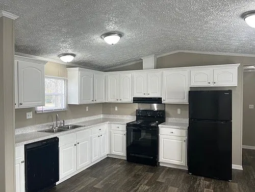Floor plan 83