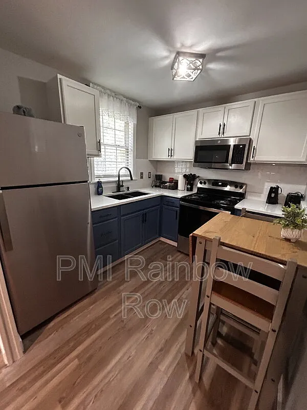 Studio, 1.0 bath, 550 sqft, $2,500 — Photo 1