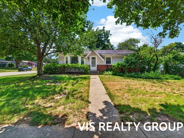 2468 Knollview St SW, Wyoming, MI 49519