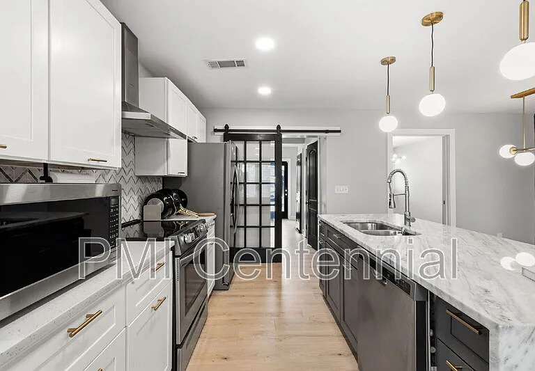 562 Gary Rd NW — Photo 12