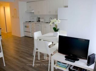 210 Victoria St #909-C08, Toronto, ON M5B 2R3