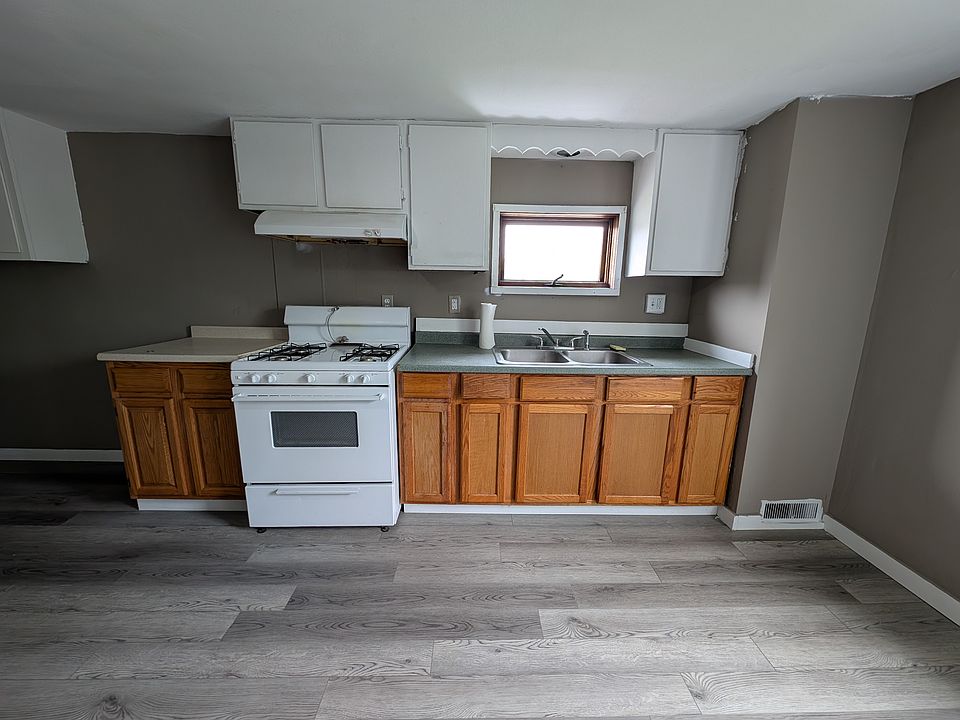 Kitchen with room for table