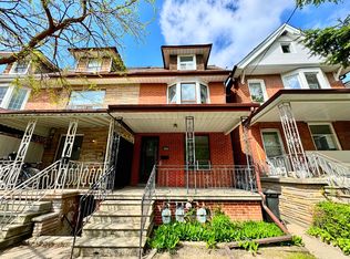 216 Montrose Ave, Toronto, ON M6G 3G7