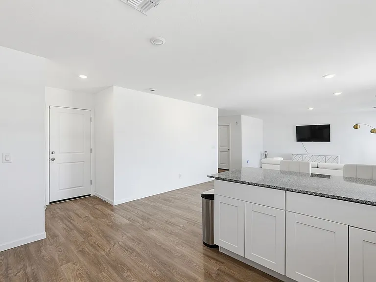 15610 S Moon Valley Rd — Photo 16