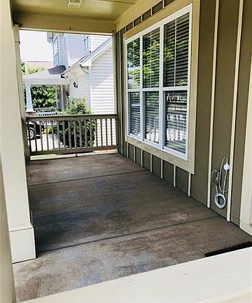 5th image of 126 Water Oak Dr
