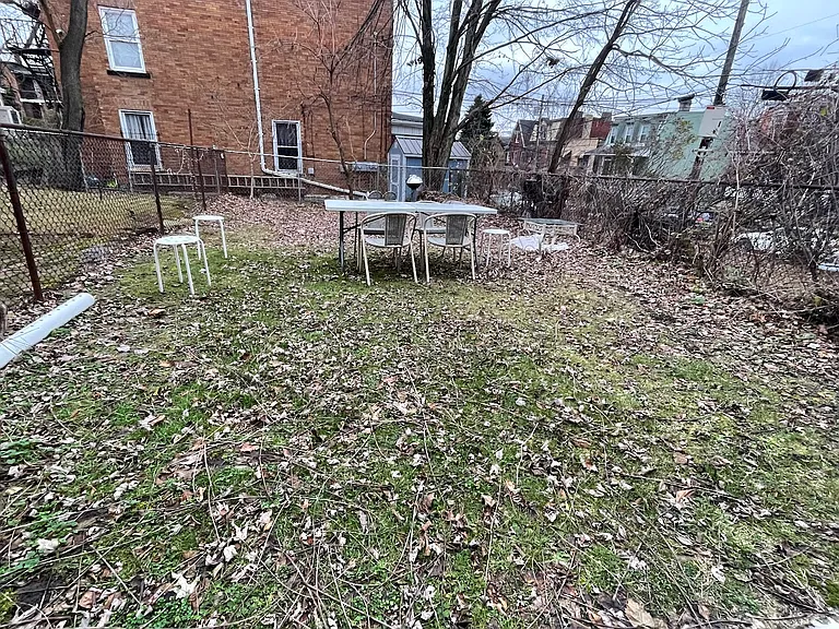 502 Cato St #1 — Photo 3