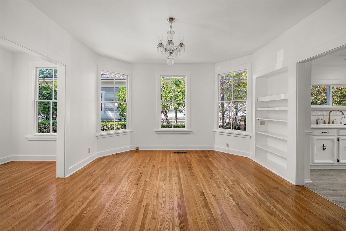 next background image