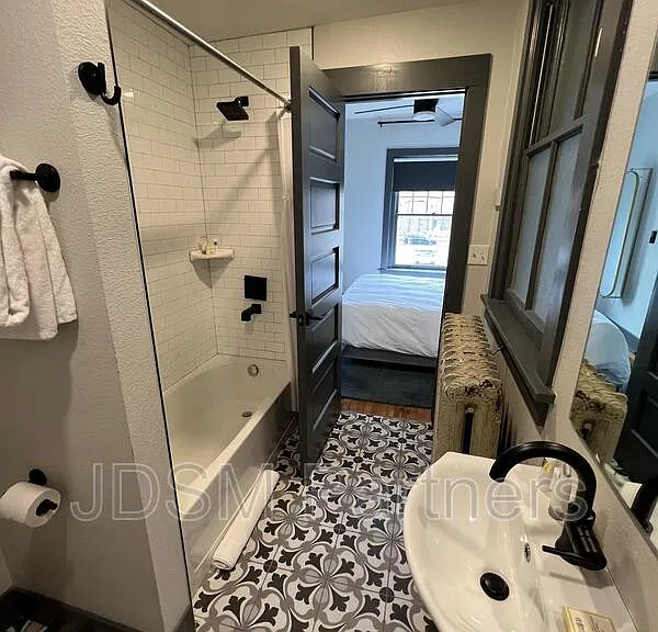 630 E 16th Ave #202 — Photo 13