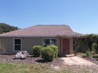 819 NW 111th Ln, Oxford, FL 34484