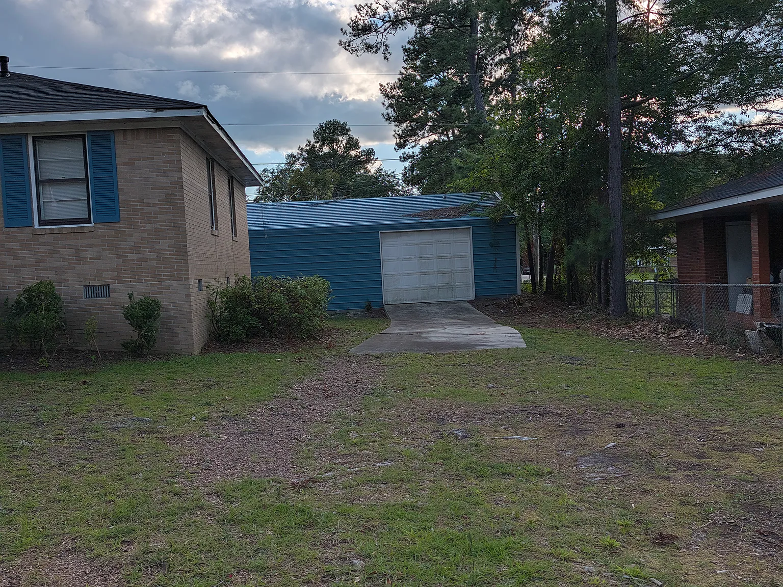 3 bed, 1328 sqft, $1,850 — Photo 3
