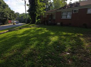 1322 Briar Creek Rd, Charlotte, NC 28205