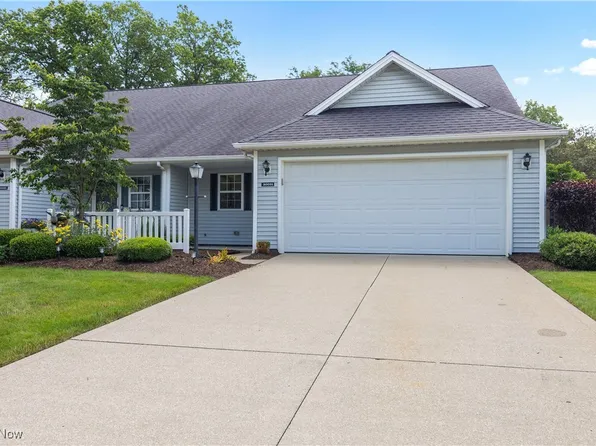 30091 Ginger Ct, North Olmsted, OH 44070