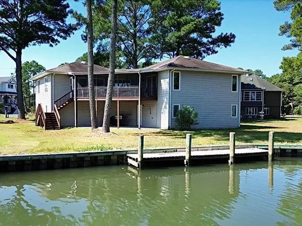 5393 Coral Ct, Chincoteague Island, VA 23336