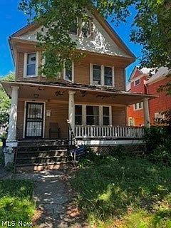 1st image of 669 E 117th St