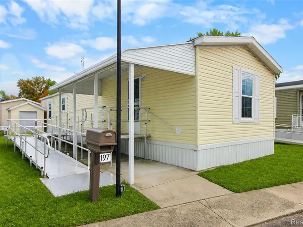 197 Jay St, Dearborn Heights, MI 48127