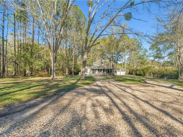 70316 Fuchsia St, Abita Springs, LA 70420