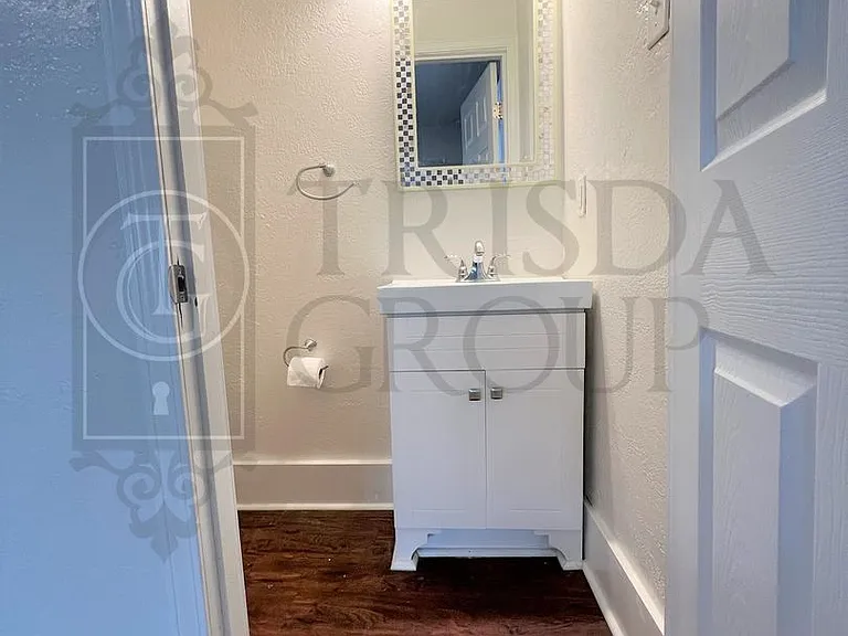 618 Southern Ave — Photo 33