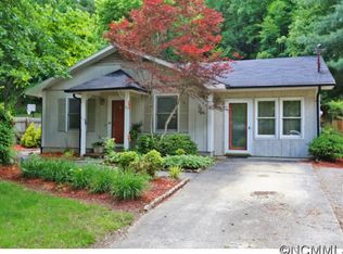 55 Fairhaven St, Clyde, NC 28721