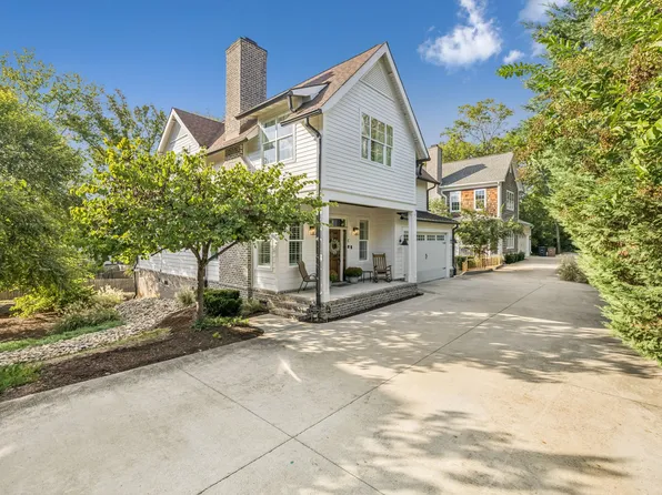 3304C Hobbs Rd, Nashville, TN 37215