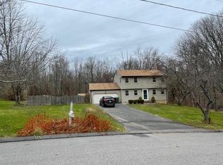 55 Yorkshire Dr, Hebron, CT 06248