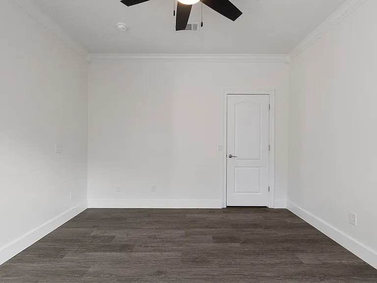 800 Shadow Ridge Dr — Photo 12