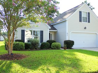 9017 Greenbriar Dr, Summerville, SC 29485