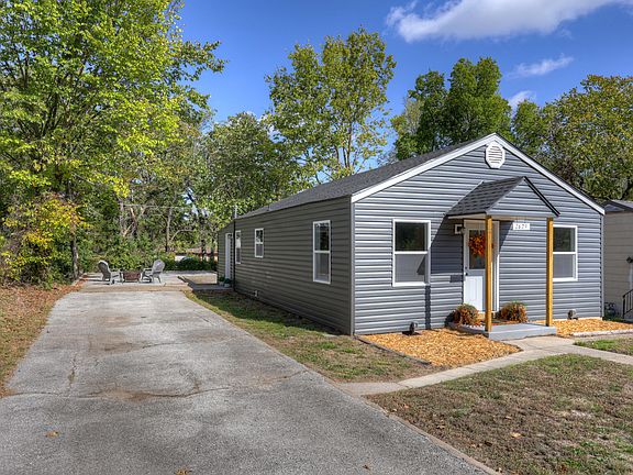 4th image of 2629 E Windsor Street