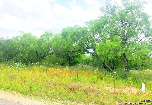 5th image of 904 County Road 7711