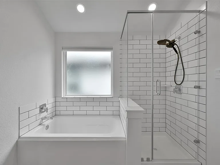 14213 Wonder Lake Ln — Photo 14
