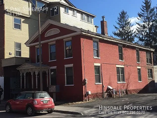 6 Pine St #2