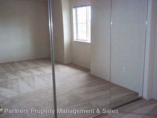 2nd image of 2587 NW Cedar Ave