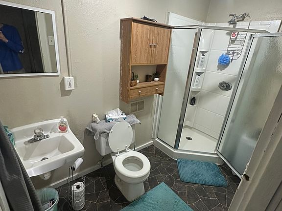 3rd image of 1002 10th St E #1/2
