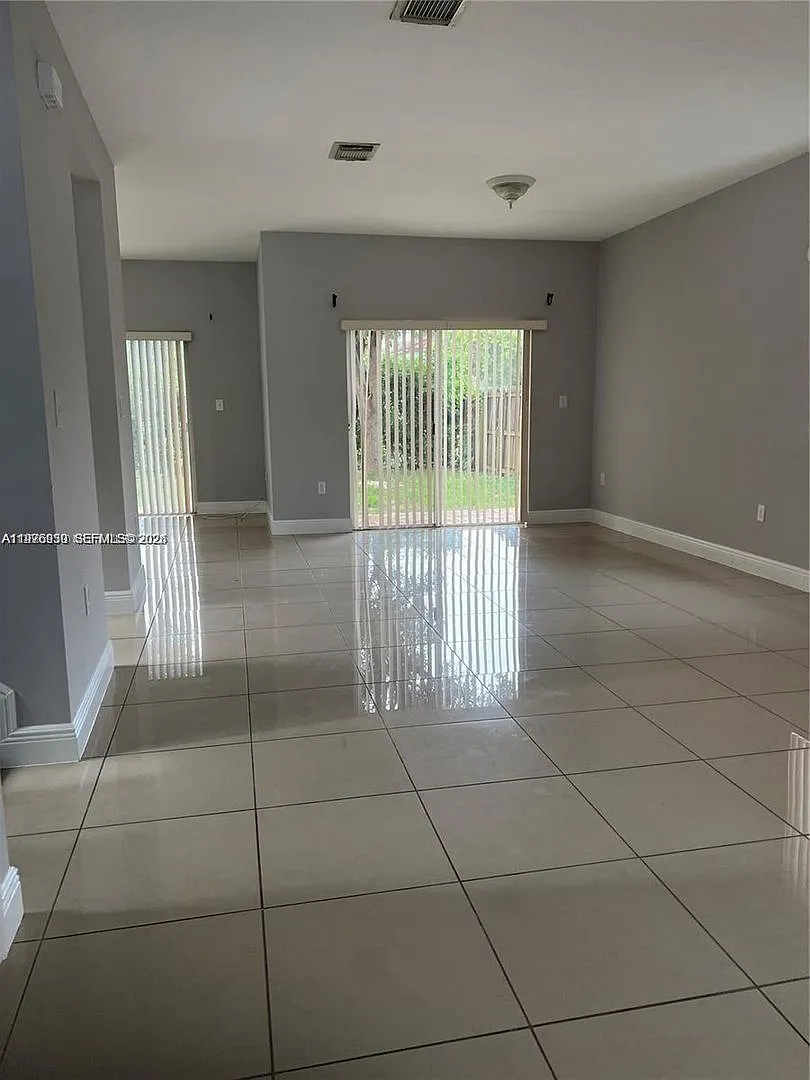 3389 NE 4th Street, Homestead, FL 33033 — Photo 4