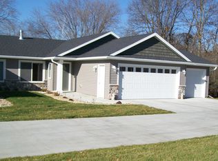 1245 N 10th St, Lake City, MN 55041