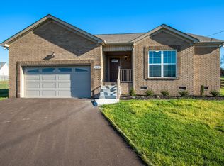 1650 London Dr, Columbia, TN 38401