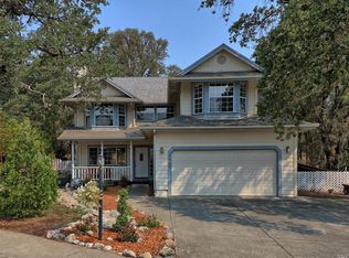 1040 Page Dr, Lakeport, CA