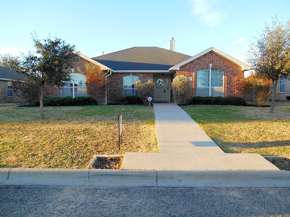1st image of 3605 Shadyhill Dr