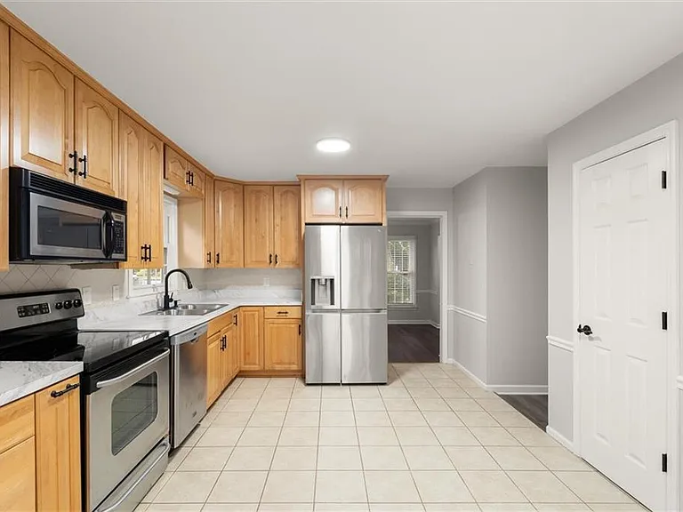 3220 Casteel Rd NE — Photo 5